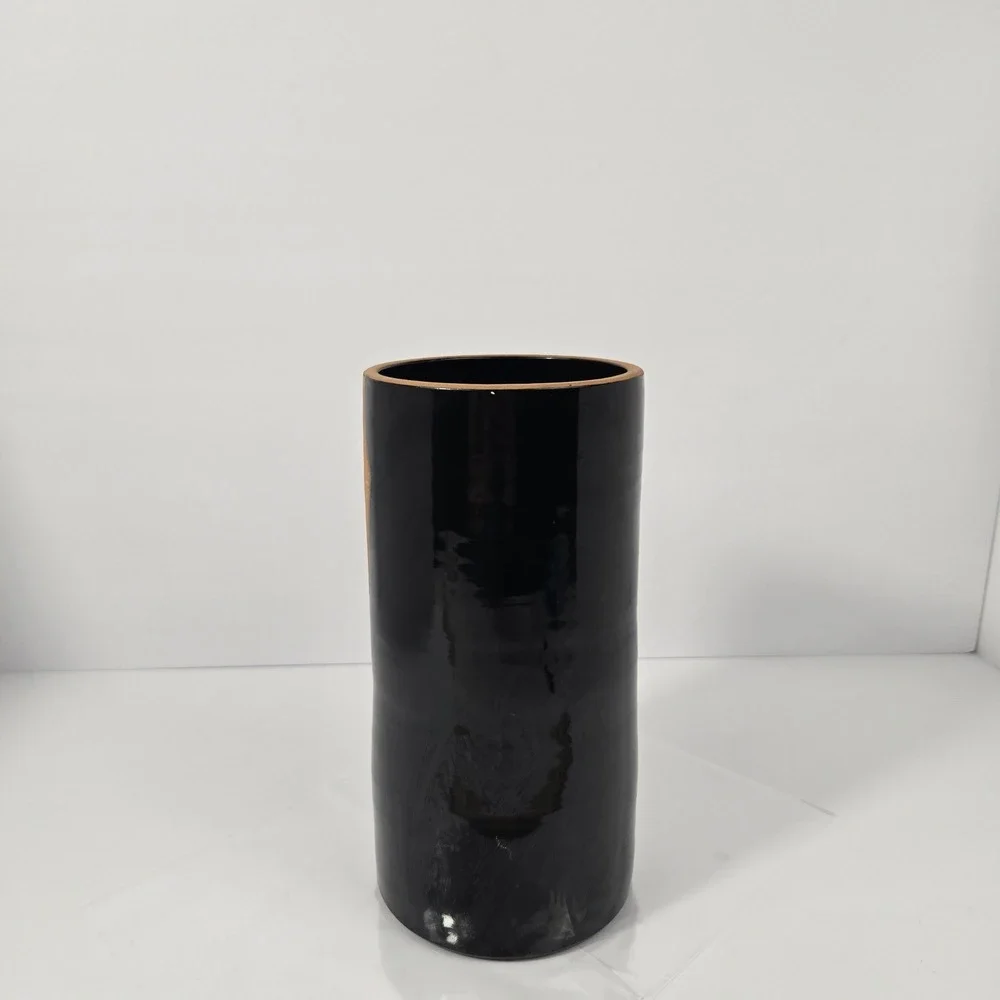 Chiminazzo Italy Postmodern Black Terracotta Geometric Cylinder Vase Signed